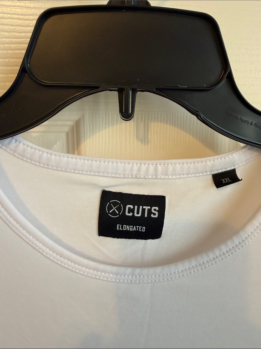 Cuts Elongated Mens tee - Picture 3 of 3